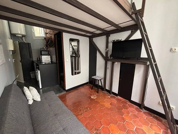 Studio refait à neuf - Image 5